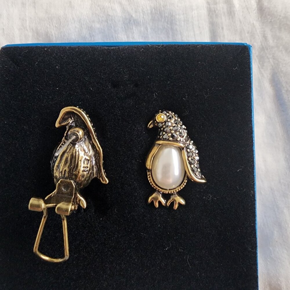 HEIDI DAUS PENGUIN EARRINGS - CLIP -NEW IN THE BOX